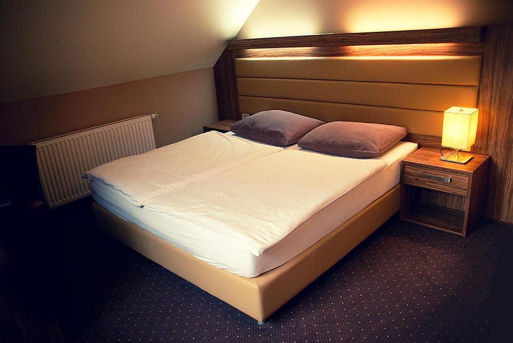 Hotel Opara Trebnje Room photo
